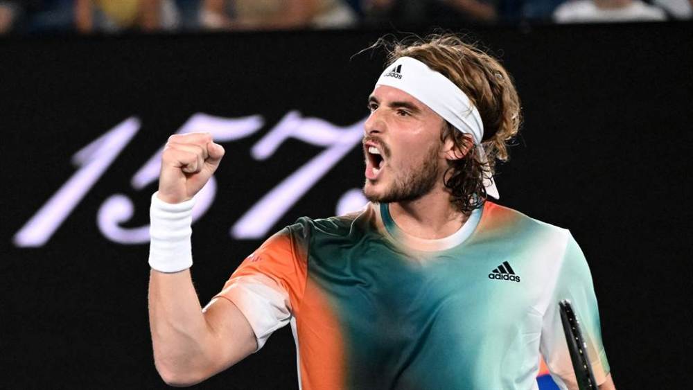  西西帕斯单反绝技频现，力克强敌晋级八强