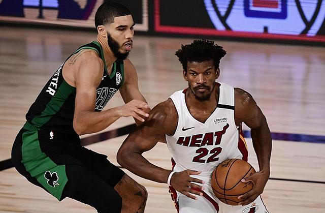  凯尔特人双探花合力击退热火