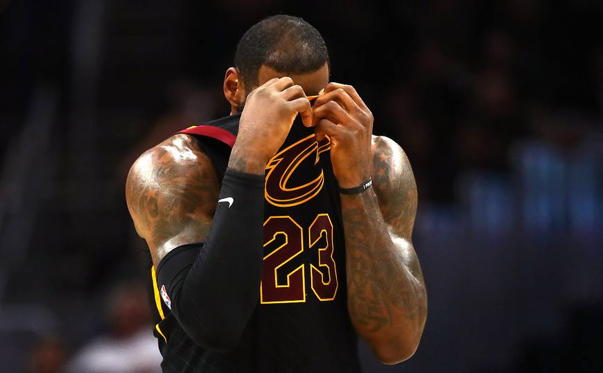  NBA巨星加冕赛季得分王宝座