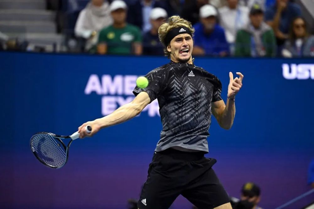  兹维列夫伤愈强势归来，马德里大师赛称王