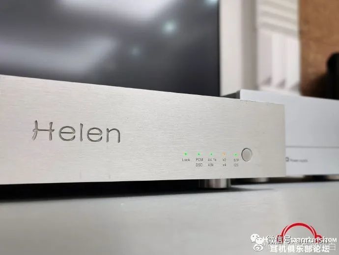  跨国电竞对抗赛启幕，中外顶尖选手展开巅峰对决