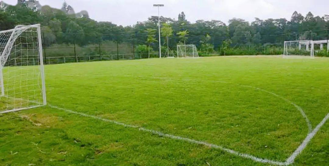  城市闲置空地改造，社区公益球场免费开放